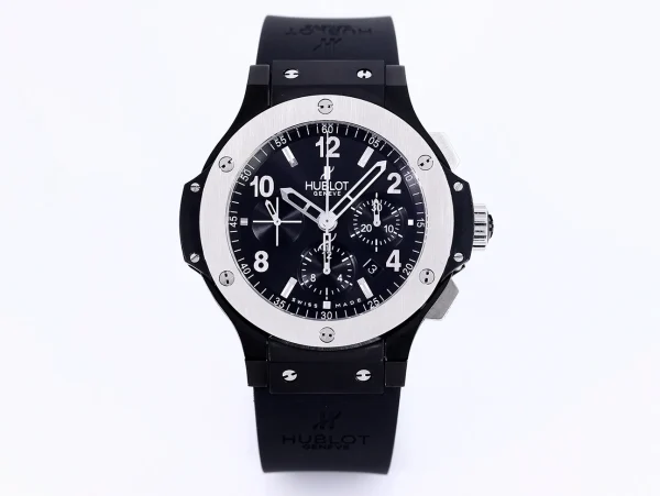 Hublot Big Bang Black Rubber Strap Watch